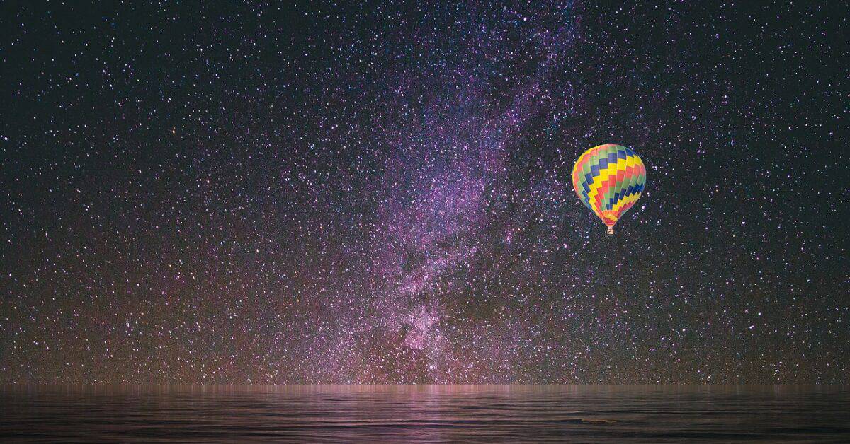 hot air balloon, stars, reflection